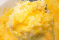 Slow Cooker Cheesy Hash Brown Breakfast Casserole