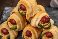 Smoked Jalapeño Poppers Wrapped in Bacon Pigs in a Blanket