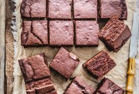 Gluten-Free Vegan Brownies Recipe (Moist & Chocolatey)
