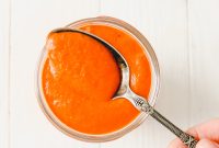 7-Minute Creamy Roasted Red Pepper Pasta Sauce (Vegan)