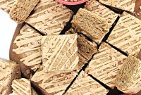Biscoff Blondie Bars: Chewy Lotus Biscoff Cookie Dessert