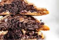Brownie-Stuffed Chocolate Chip Cookies: Fudgy Cookie Hybrid
