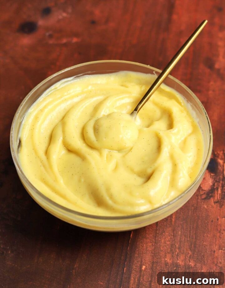 Homemade Vanilla Pastry Cream (Crème Pâtissière) Recipe 6 vanilla pastry cream