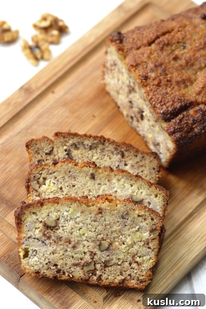 The Best Paleo Banana Bread 
