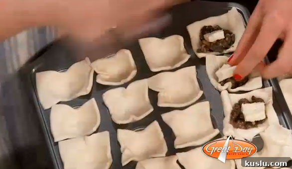 Portabella Mushroom and Brie Brunch Bites with Herbed Goat Cheese 5 KMOV Great Day St. Louis Portabella Mushroom and Brie Brunch Bites