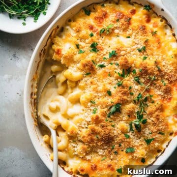 Easy mac and cheese with breadcrumbs and parsley on top.