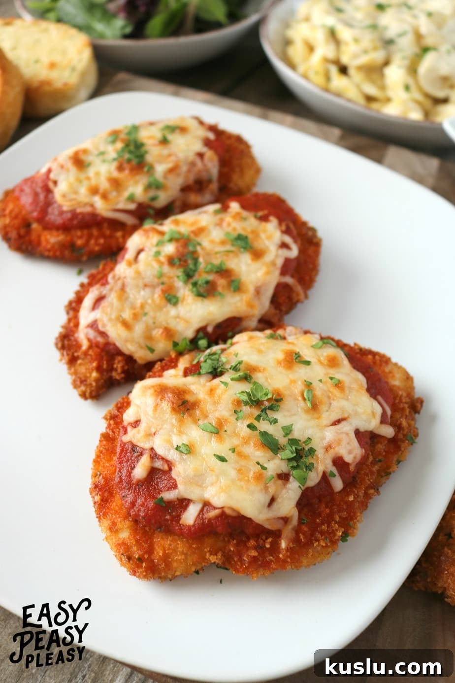 Easy Chicken Parmesan Recipe that is kid approved and the family devours.