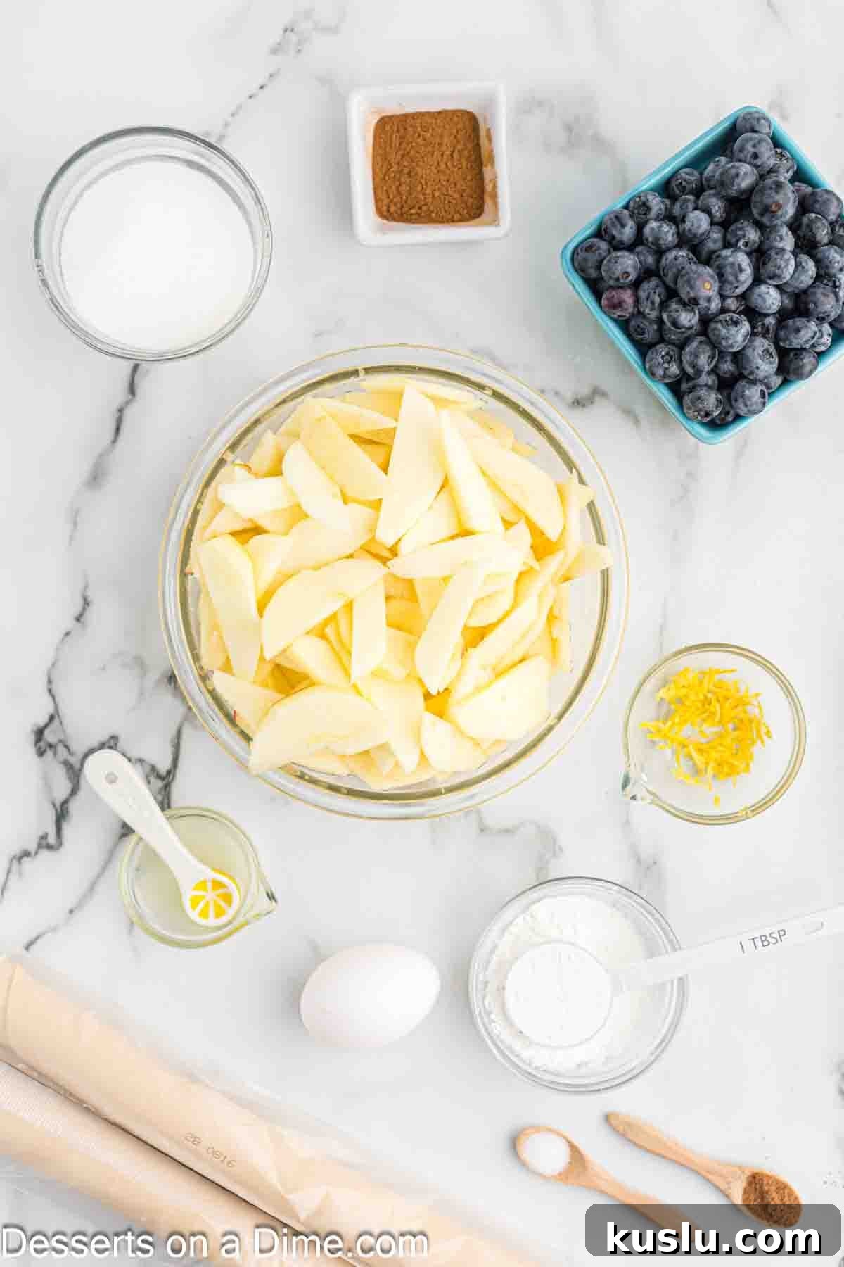 Apple and Blueberry Pie Recipe: Flaky Crust with Fresh Fruit Filling 3 Ingredients for Apple Blueberry Pie - pie crust, apples, blueberries, lemon juice, ground nutmeg, lemon, egg, sugar.