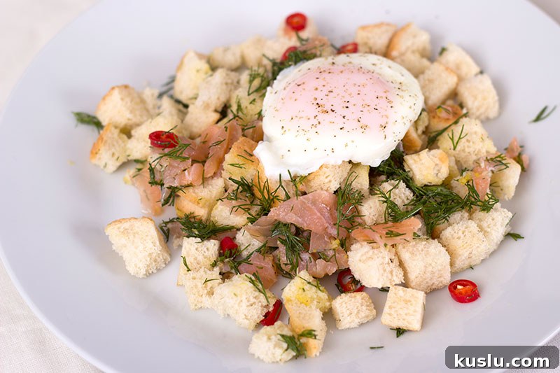 Brunch Smoked Salmon Panzanella Salad with Herbed Croutons 2 Brunch smoked salmon panzanella with poached egg