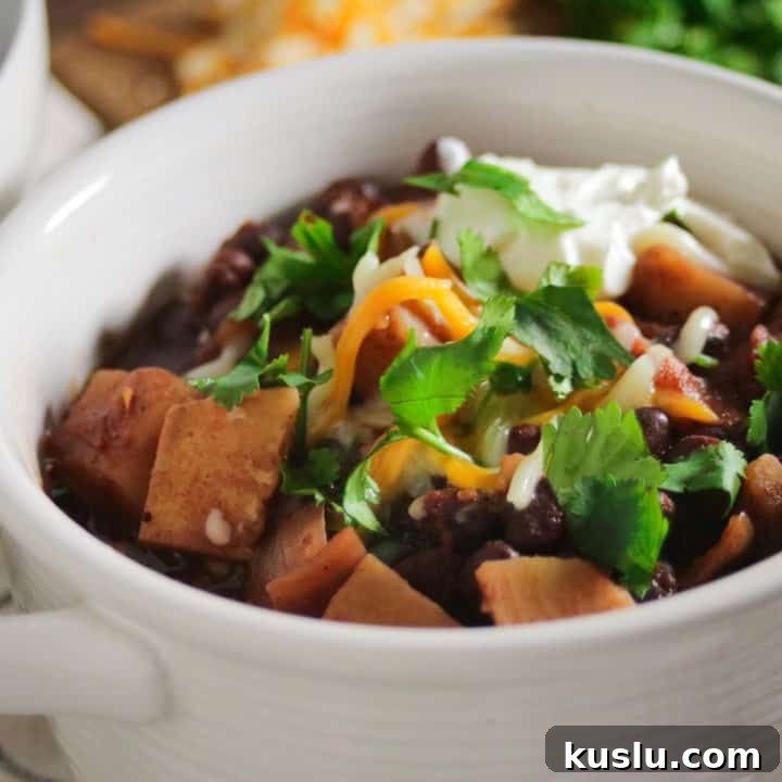 Best vegetarian sweet potato chili recipe