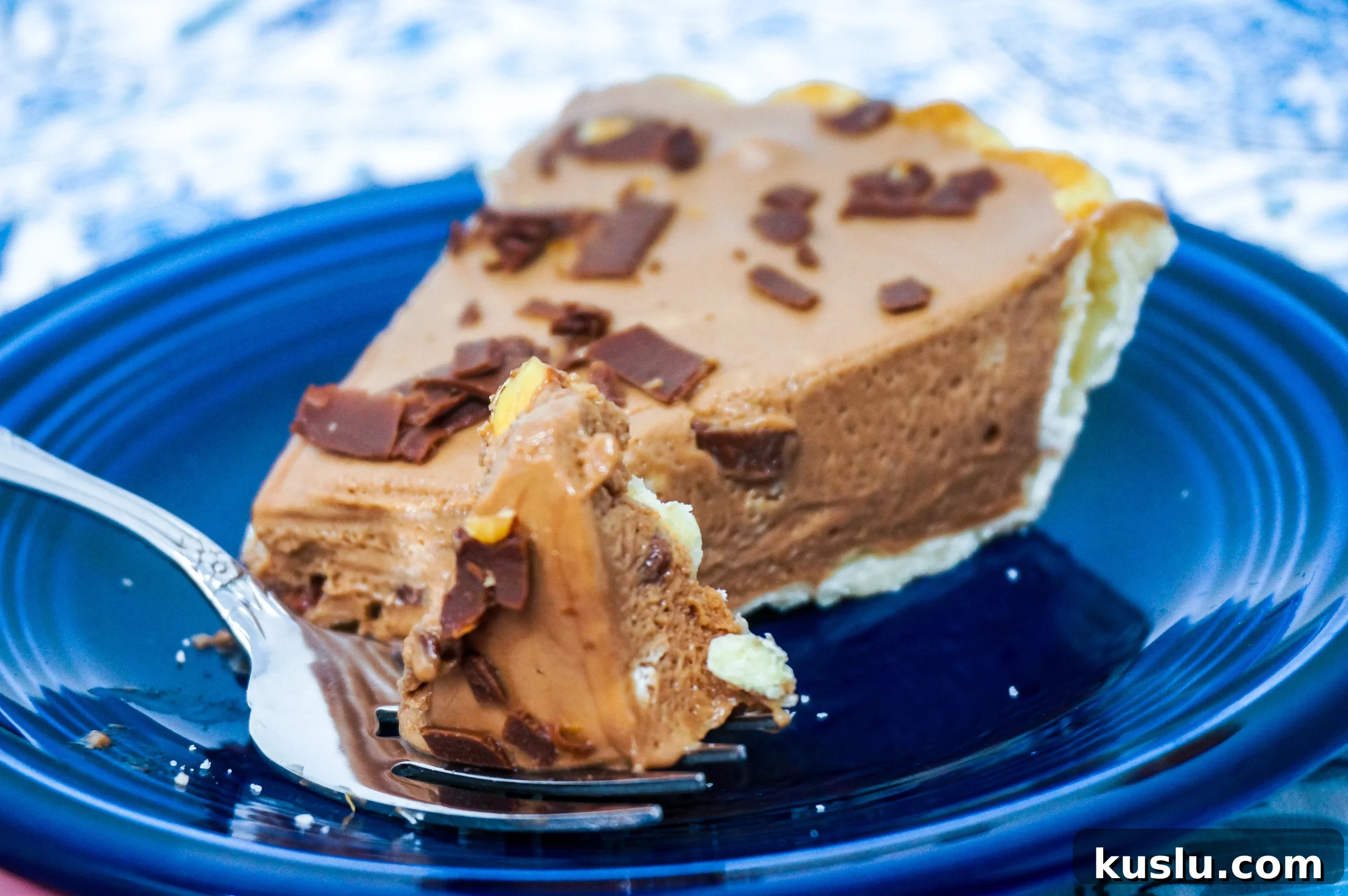Decadent Hershey Bar Pie Recipe: How to Make the Classic Dessert 8 img 8114 7 scaled