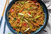 Creamy Coconut Vegan Curry Noodles
